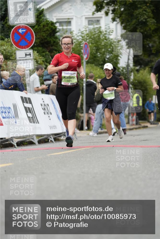 30.08.2026 - Blankeneser Heldenlauf Patografie http://msf.ph/oto/10085973 30.08.2026 10:42:27 Ziel 5027, 5344, 5381, 5626, 5774 meine-sportfotos.de