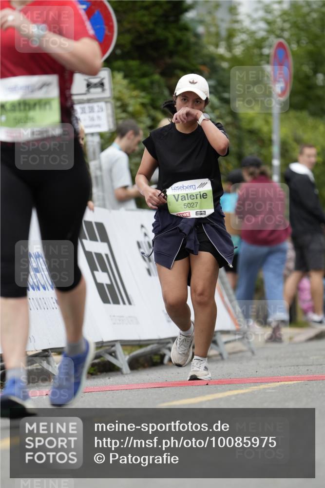 30.08.2026 - Blankeneser Heldenlauf Patografie http://msf.ph/oto/10085975 30.08.2026 10:42:28 Ziel 5027, 5344, 5381, 5626, 5774 meine-sportfotos.de
