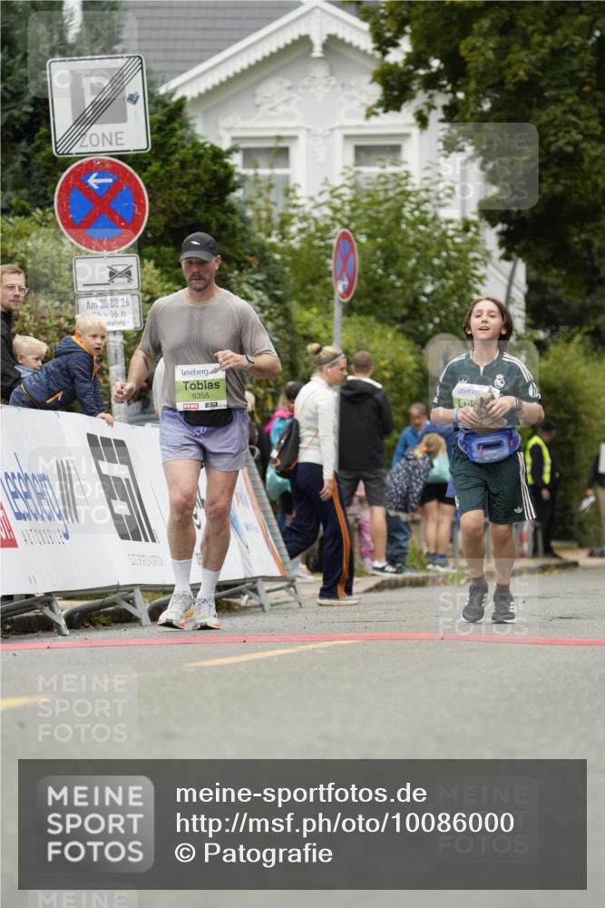 30.08.2026 - Blankeneser Heldenlauf Patografie http://msf.ph/oto/10086000 30.08.2026 10:42:51 Ziel 5227, 5355 meine-sportfotos.de
