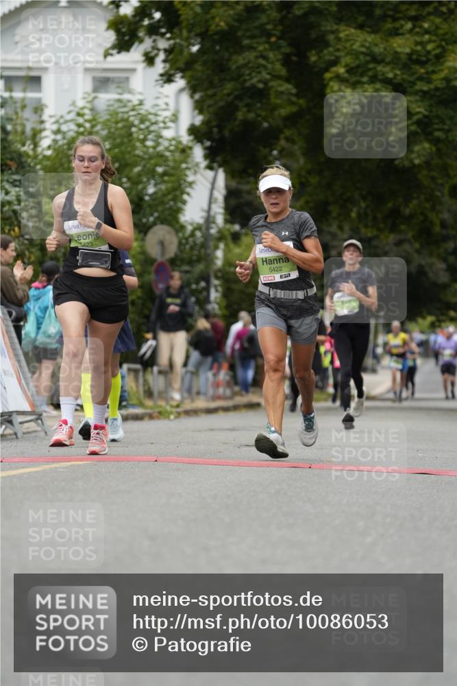 30.08.2026 - Blankeneser Heldenlauf Patografie http://msf.ph/oto/10086053 30.08.2026 10:43:24 Ziel 5375, 5422, 5423, 5714, 5726 meine-sportfotos.de