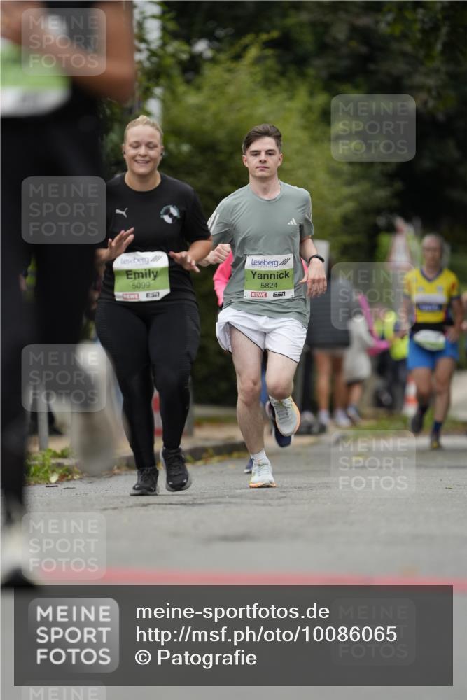 30.08.2026 - Blankeneser Heldenlauf Patografie http://msf.ph/oto/10086065 30.08.2026 10:43:29 Ziel 5422, 5423, 5714, 5726, 5824 meine-sportfotos.de