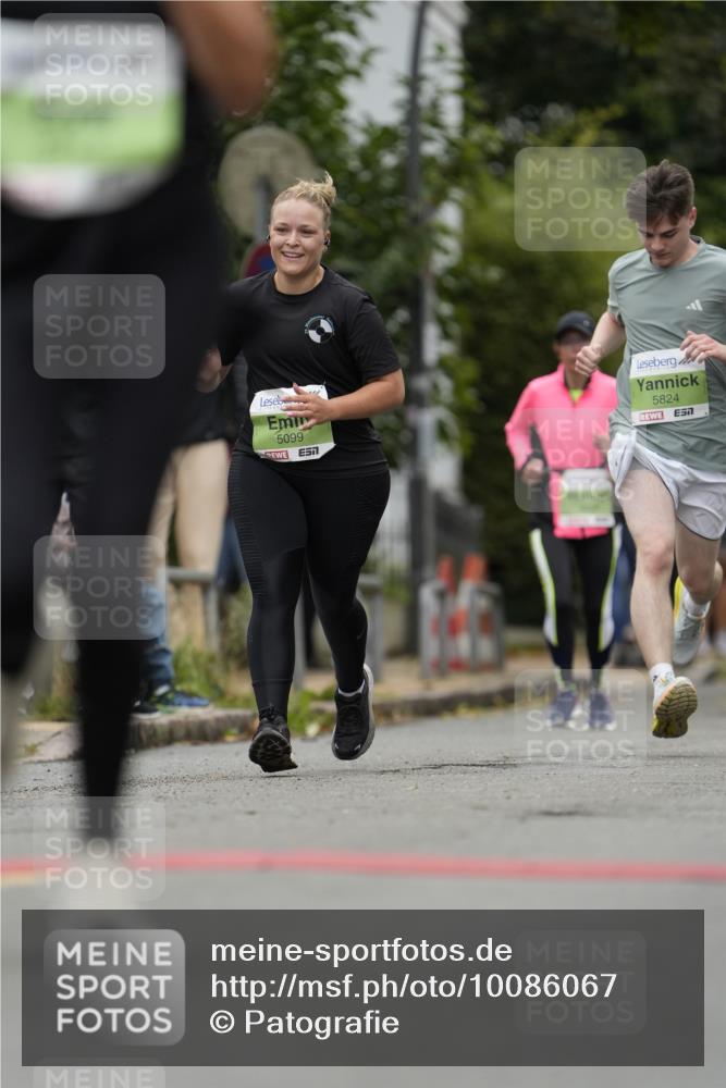 30.08.2026 - Blankeneser Heldenlauf Patografie http://msf.ph/oto/10086067 30.08.2026 10:43:30 Ziel 5422, 5423, 5714, 5726, 5824 meine-sportfotos.de