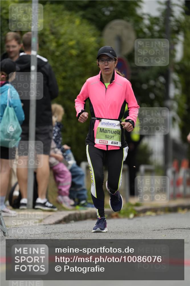 30.08.2026 - Blankeneser Heldenlauf Patografie http://msf.ph/oto/10086076 30.08.2026 10:43:35 Ziel 5099, 5714, 5824 meine-sportfotos.de