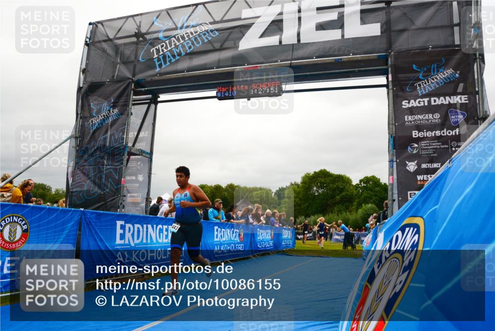 30.08.2026 - Elbe Triathlon Hamburg LAZAROV Photography http://msf.ph/oto/10086155 30.08.2026 11:58:03 Ziel 962, 1333, 1443, 1458 meine-sportfotos.de