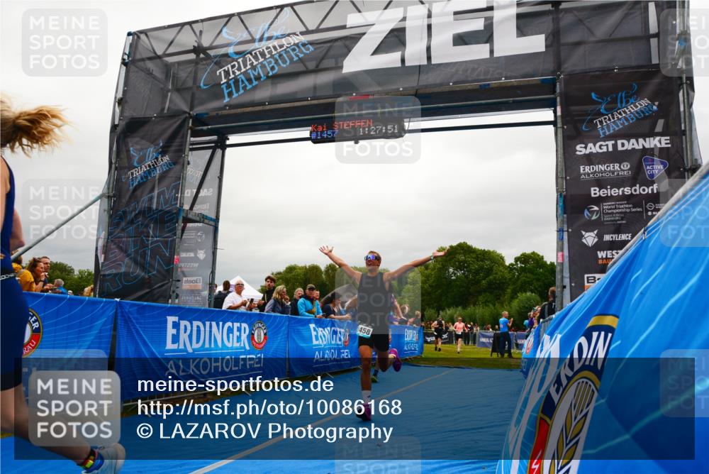 30.08.2026 - Elbe Triathlon Hamburg LAZAROV Photography http://msf.ph/oto/10086168 30.08.2026 11:58:09 Ziel 901, 962, 1181, 1333, 1458 meine-sportfotos.de
