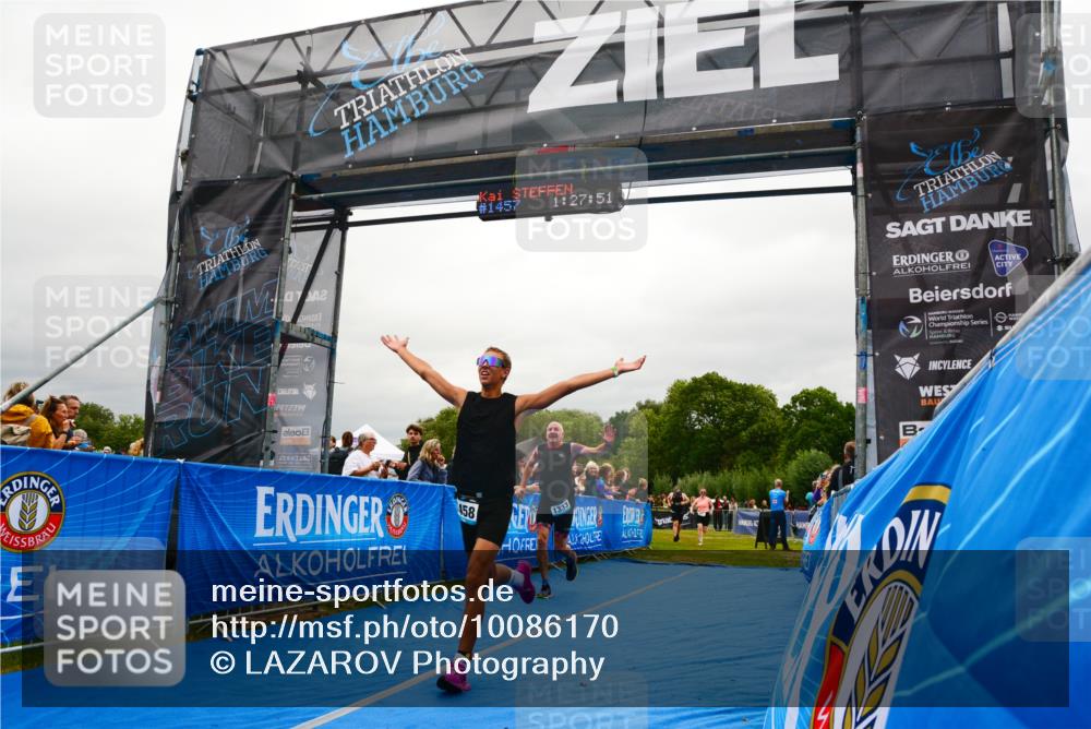 30.08.2026 - Elbe Triathlon Hamburg LAZAROV Photography http://msf.ph/oto/10086170 30.08.2026 11:58:09 Ziel 901, 962, 1181, 1333, 1458 meine-sportfotos.de