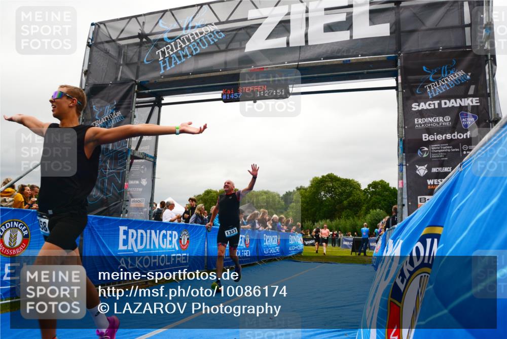 30.08.2026 - Elbe Triathlon Hamburg LAZAROV Photography http://msf.ph/oto/10086174 30.08.2026 11:58:10 Ziel 901, 962, 1181, 1333, 1458 meine-sportfotos.de