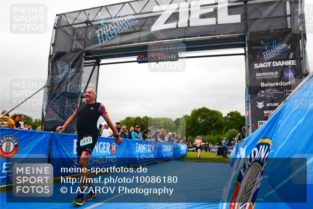 30.08.2026 - Elbe Triathlon Hamburg LAZAROV Photography http://msf.ph/oto/10086180 30.08.2026 11:58:11 Ziel 901, 962, 1181, 1333, 1458 meine-sportfotos.de