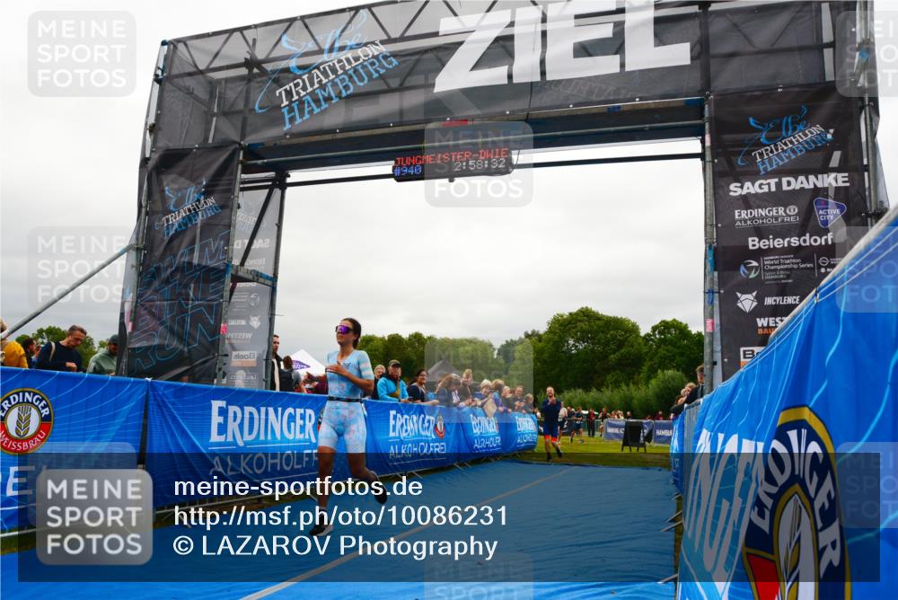 30.08.2026 - Elbe Triathlon Hamburg LAZAROV Photography http://msf.ph/oto/10086231 30.08.2026 11:58:47 Ziel 844, 1401, 1489, 1526, 1588 meine-sportfotos.de