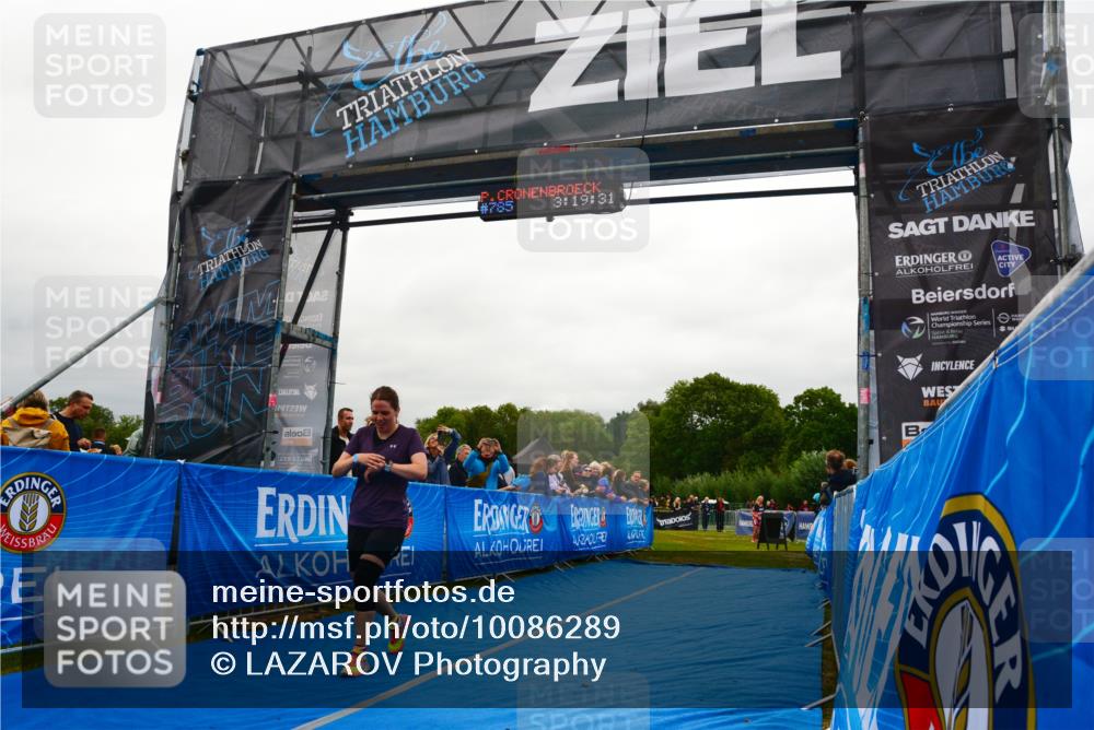 30.08.2026 - Elbe Triathlon Hamburg LAZAROV Photography http://msf.ph/oto/10086289 30.08.2026 11:59:33 Ziel 785, 859 meine-sportfotos.de