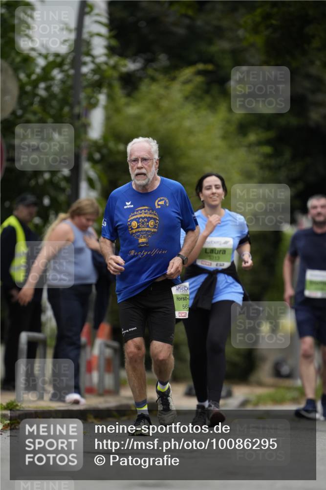 30.08.2026 - Blankeneser Heldenlauf Patografie http://msf.ph/oto/10086295 30.08.2026 10:44:26 Ziel 5722 meine-sportfotos.de