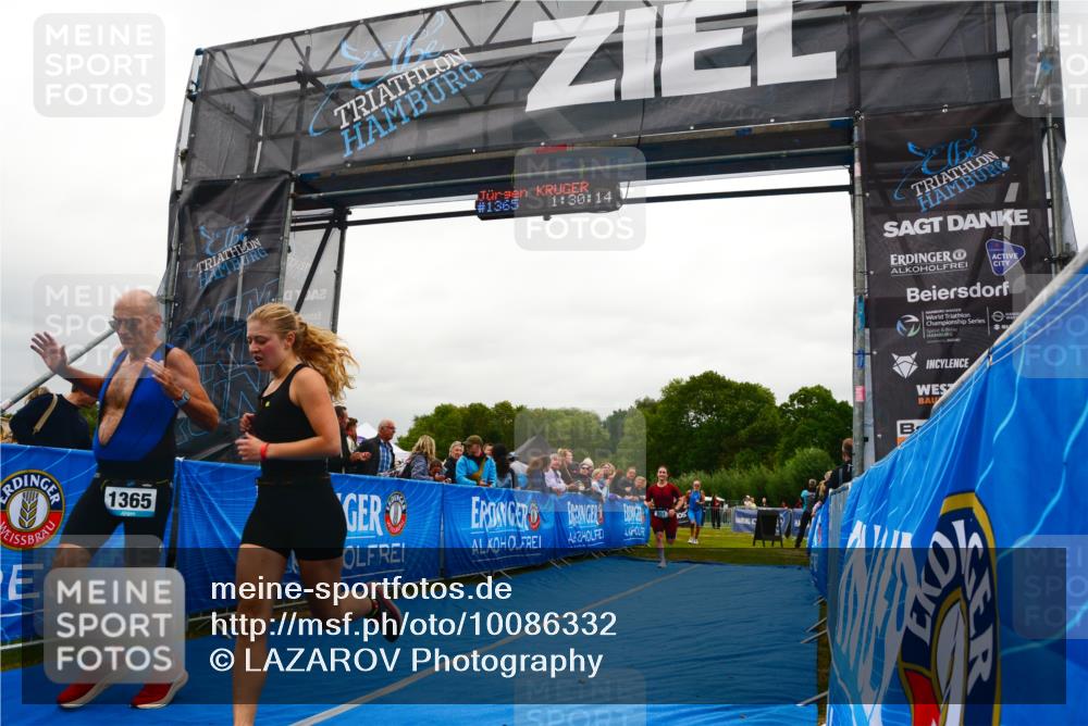 30.08.2026 - Elbe Triathlon Hamburg LAZAROV Photography http://msf.ph/oto/10086332 30.08.2026 12:00:14 Ziel 801, 1362, 1365, 1518, 1551 meine-sportfotos.de