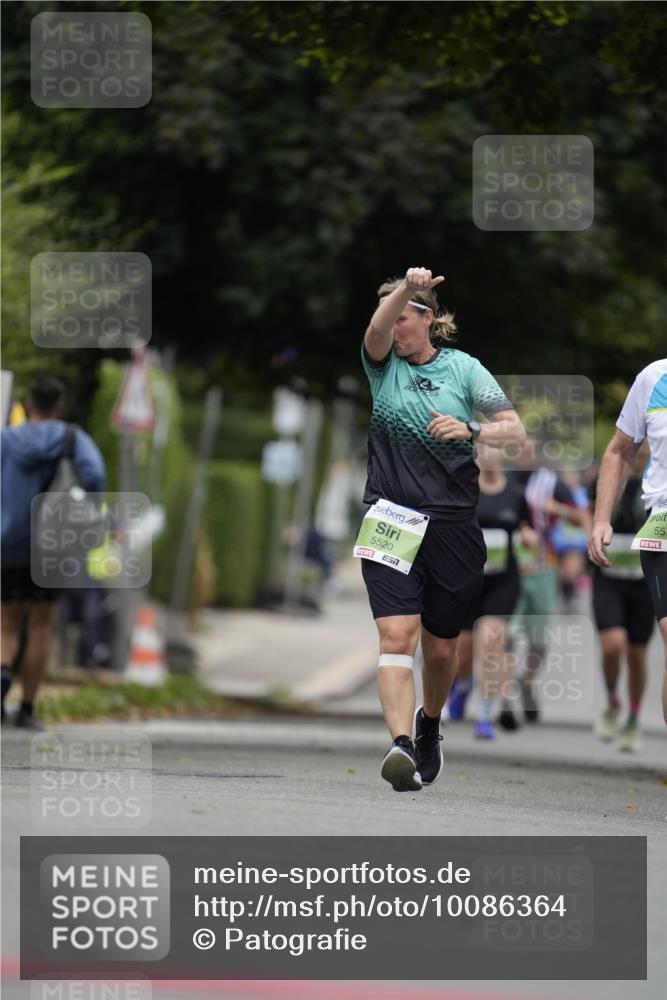 30.08.2026 - Blankeneser Heldenlauf Patografie http://msf.ph/oto/10086364 30.08.2026 10:45:37 Ziel  meine-sportfotos.de