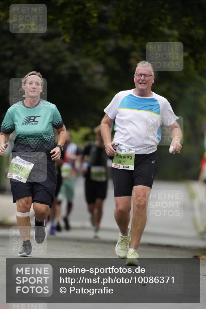 30.08.2026 - Blankeneser Heldenlauf Patografie http://msf.ph/oto/10086371 30.08.2026 10:45:40 Ziel  meine-sportfotos.de