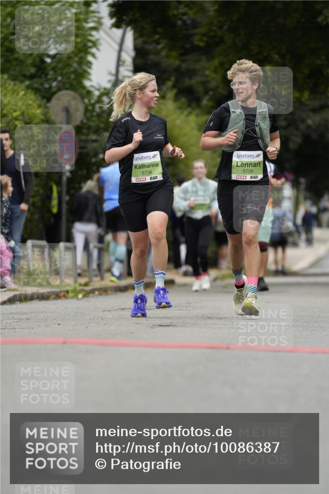 30.08.2026 - Blankeneser Heldenlauf Patografie http://msf.ph/oto/10086387 30.08.2026 10:45:54 Ziel 5519, 5520, 5738, 5739 meine-sportfotos.de