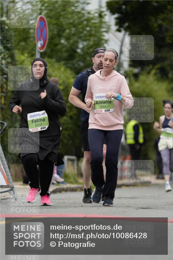 30.08.2026 - Blankeneser Heldenlauf Patografie http://msf.ph/oto/10086428 30.08.2026 10:46:43 Ziel 5012, 5054, 5305, 5508, 5869 meine-sportfotos.de