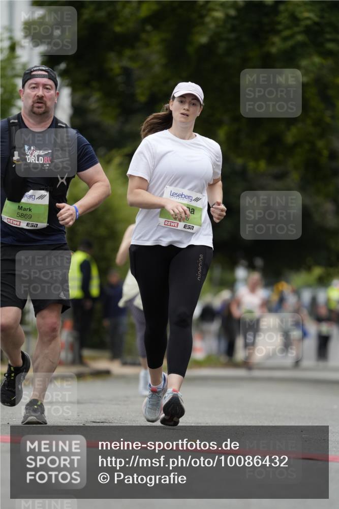30.08.2026 - Blankeneser Heldenlauf Patografie http://msf.ph/oto/10086432 30.08.2026 10:46:45 Ziel 5012, 5054, 5305, 5418, 5508, 5869 meine-sportfotos.de