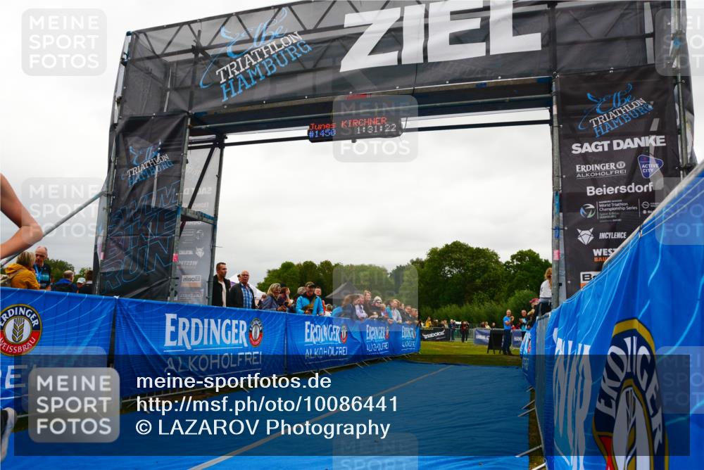 30.08.2026 - Elbe Triathlon Hamburg LAZAROV Photography http://msf.ph/oto/10086441 30.08.2026 12:01:21 Ziel 1450 meine-sportfotos.de