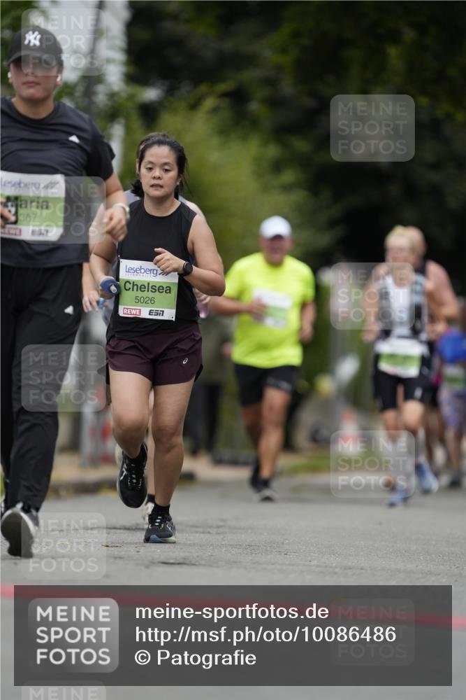 30.08.2026 - Blankeneser Heldenlauf Patografie http://msf.ph/oto/10086486 30.08.2026 10:47:41 Ziel 5026, 5335, 5367 meine-sportfotos.de