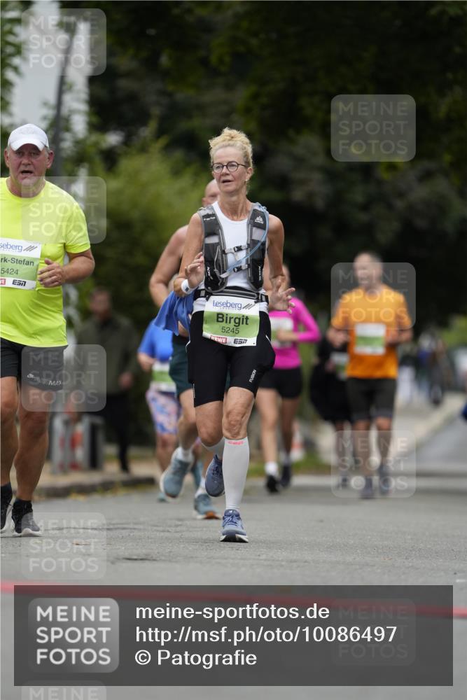 30.08.2026 - Blankeneser Heldenlauf Patografie http://msf.ph/oto/10086497 30.08.2026 10:47:49 Ziel 5026, 5245, 5335, 5367, 5424 meine-sportfotos.de