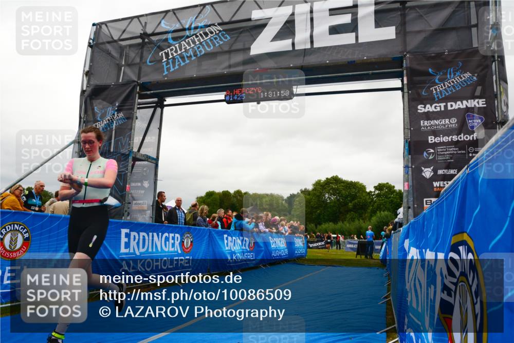30.08.2026 - Elbe Triathlon Hamburg LAZAROV Photography http://msf.ph/oto/10086509 30.08.2026 12:02:09 Ziel 1417, 1563 meine-sportfotos.de