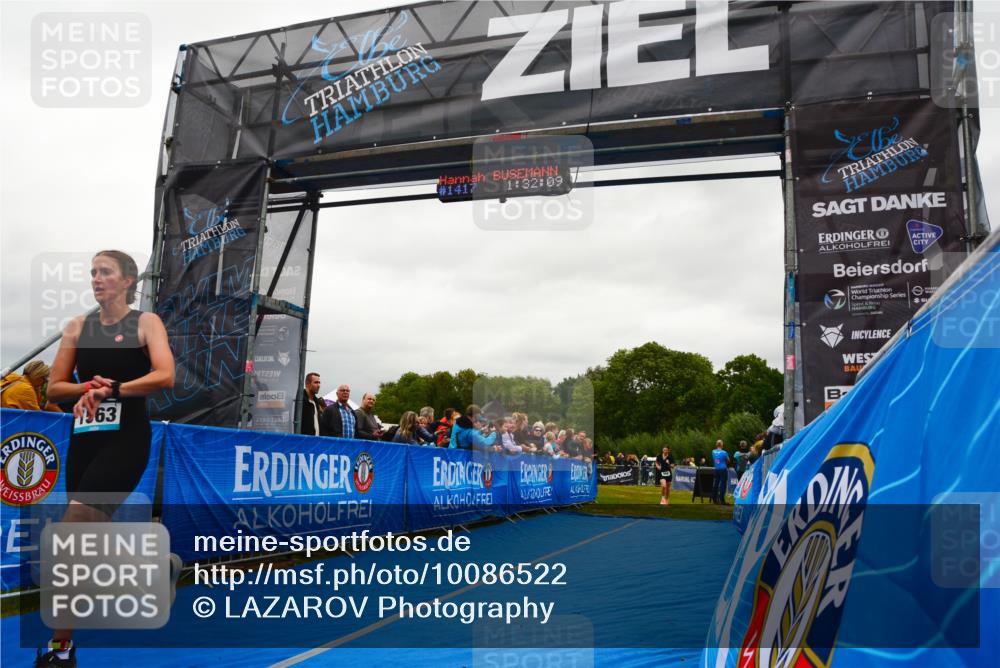 30.08.2026 - Elbe Triathlon Hamburg LAZAROV Photography http://msf.ph/oto/10086522 30.08.2026 12:02:17 Ziel 858, 1563 meine-sportfotos.de
