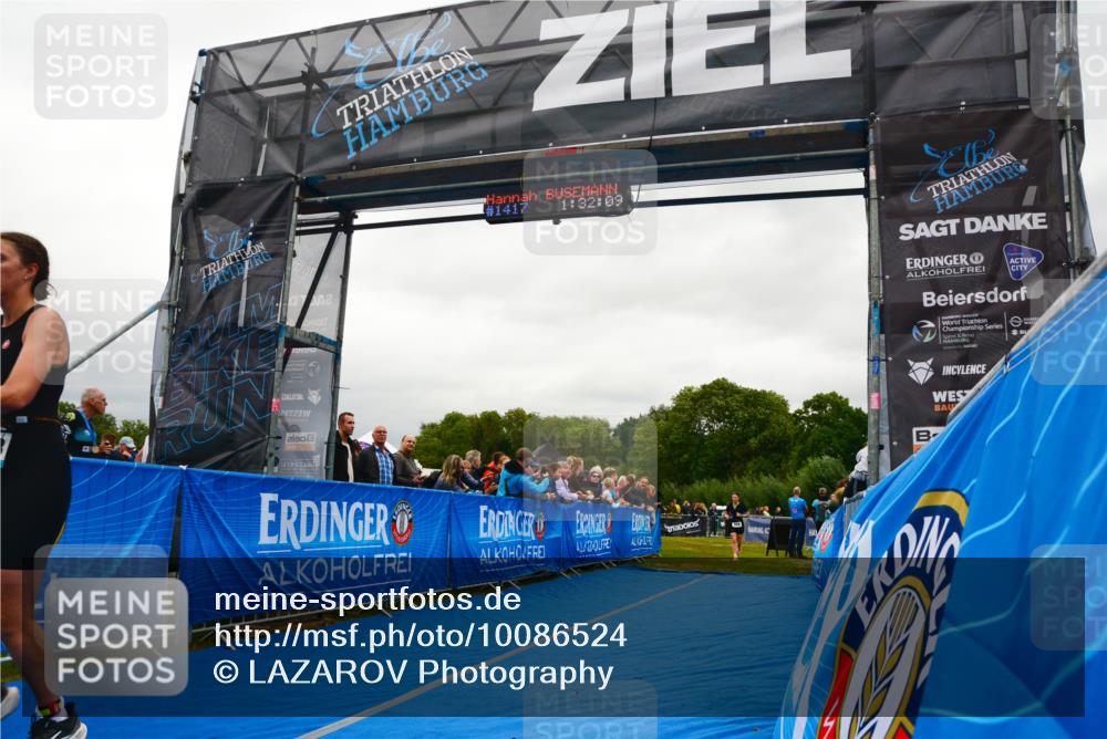 30.08.2026 - Elbe Triathlon Hamburg LAZAROV Photography http://msf.ph/oto/10086524 30.08.2026 12:02:18 Ziel 858, 1563 meine-sportfotos.de