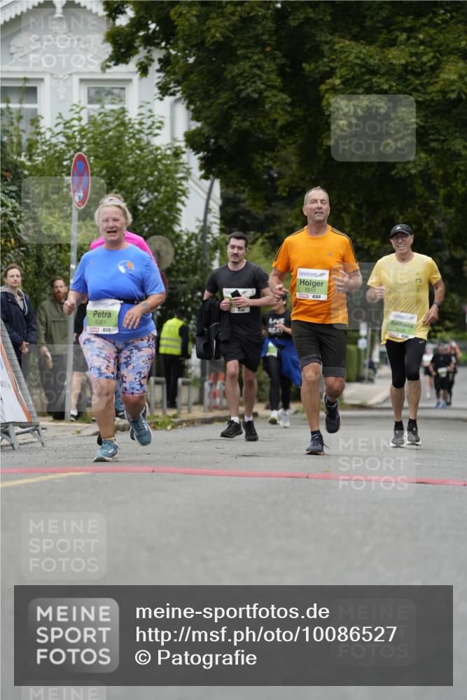 30.08.2026 - Blankeneser Heldenlauf Patografie http://msf.ph/oto/10086527 30.08.2026 10:48:00 Ziel 5245, 5291, 5361, 5424, 5451, 5468, 5510, 5735 meine-sportfotos.de