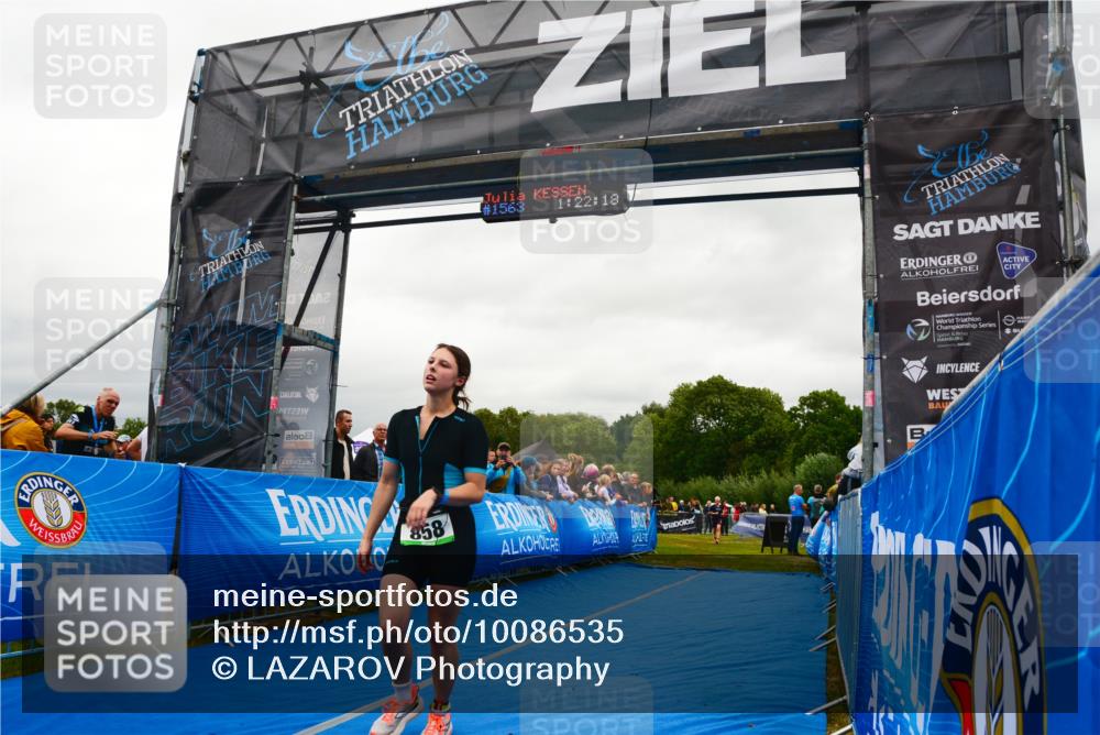 30.08.2026 - Elbe Triathlon Hamburg LAZAROV Photography http://msf.ph/oto/10086535 30.08.2026 12:02:24 Ziel 858, 1645 meine-sportfotos.de