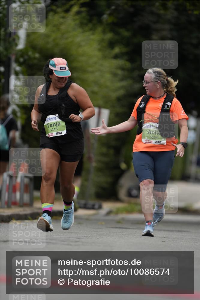 30.08.2026 - Blankeneser Heldenlauf Patografie http://msf.ph/oto/10086574 30.08.2026 10:48:53 Ziel  meine-sportfotos.de