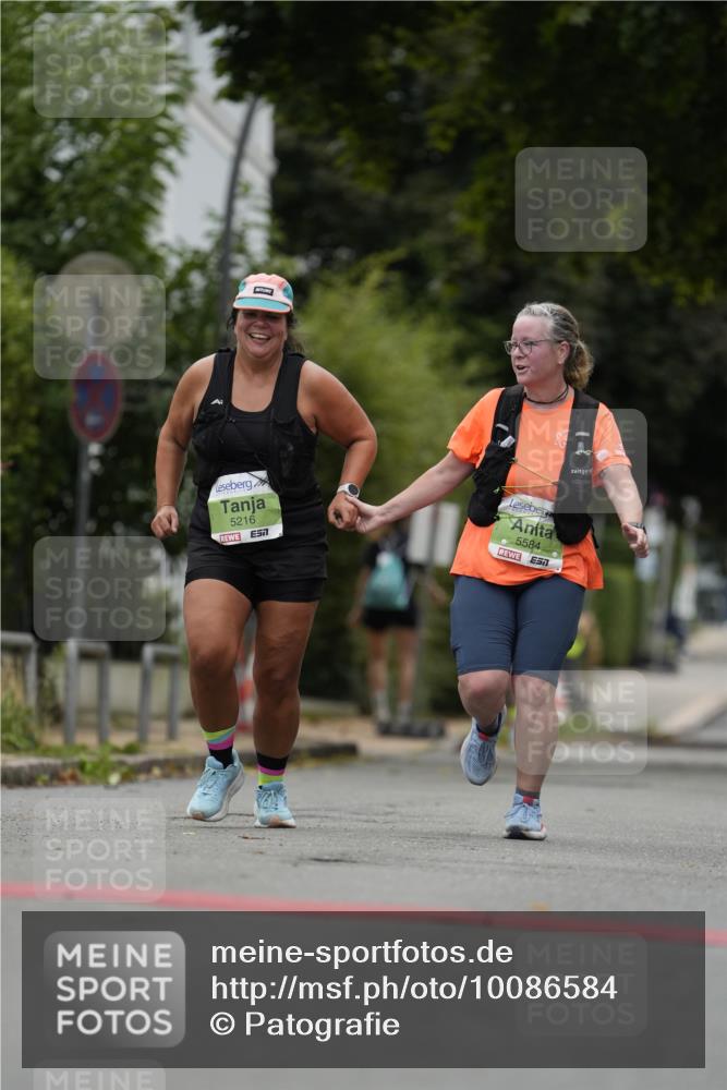 30.08.2026 - Blankeneser Heldenlauf Patografie http://msf.ph/oto/10086584 30.08.2026 10:48:57 Ziel 5216, 5584 meine-sportfotos.de