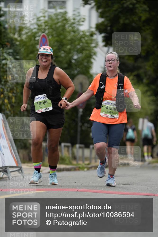 30.08.2026 - Blankeneser Heldenlauf Patografie http://msf.ph/oto/10086594 30.08.2026 10:49:00 Ziel 5216, 5584 meine-sportfotos.de