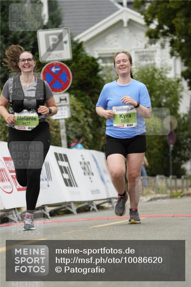 30.08.2026 - Blankeneser Heldenlauf Patografie http://msf.ph/oto/10086620 30.08.2026 10:49:42 Ziel 5477, 5512 meine-sportfotos.de