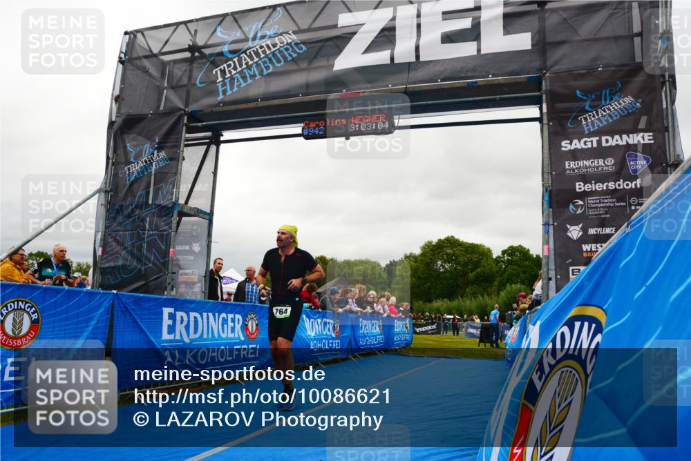 30.08.2026 - Elbe Triathlon Hamburg LAZAROV Photography http://msf.ph/oto/10086621 30.08.2026 12:03:06 Ziel 764, 942, 1544 meine-sportfotos.de