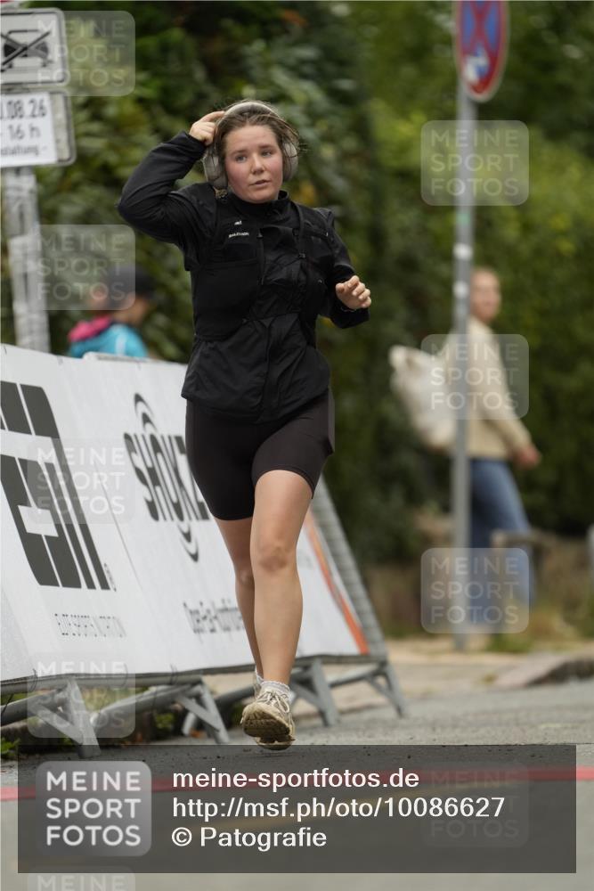 30.08.2026 - Blankeneser Heldenlauf Patografie http://msf.ph/oto/10086627 30.08.2026 10:49:54 Ziel 5412 meine-sportfotos.de