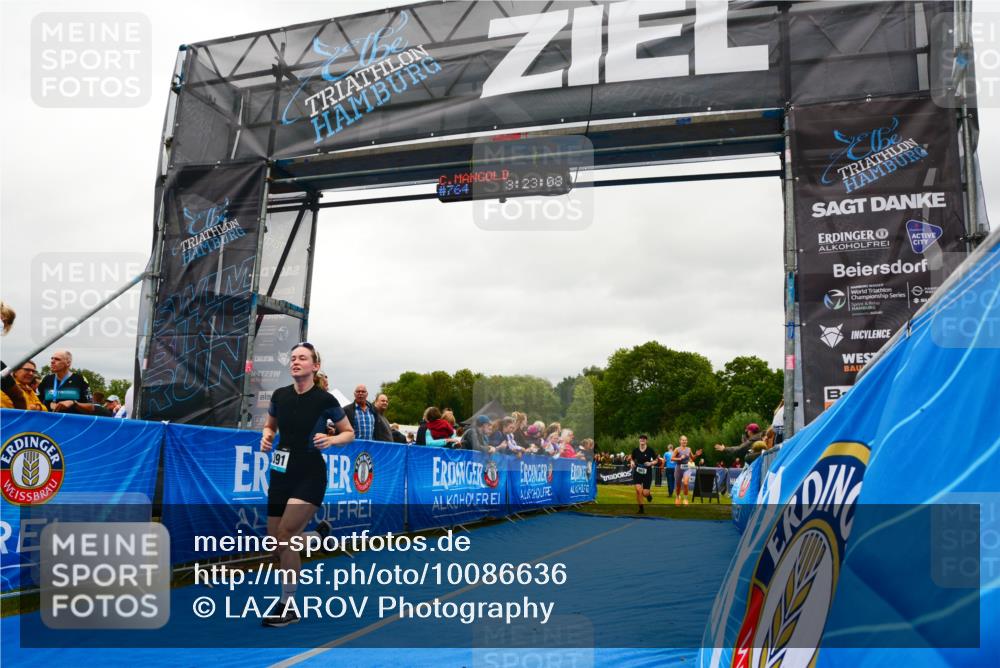 30.08.2026 - Elbe Triathlon Hamburg LAZAROV Photography http://msf.ph/oto/10086636 30.08.2026 12:03:16 Ziel 865, 1391, 1560 meine-sportfotos.de