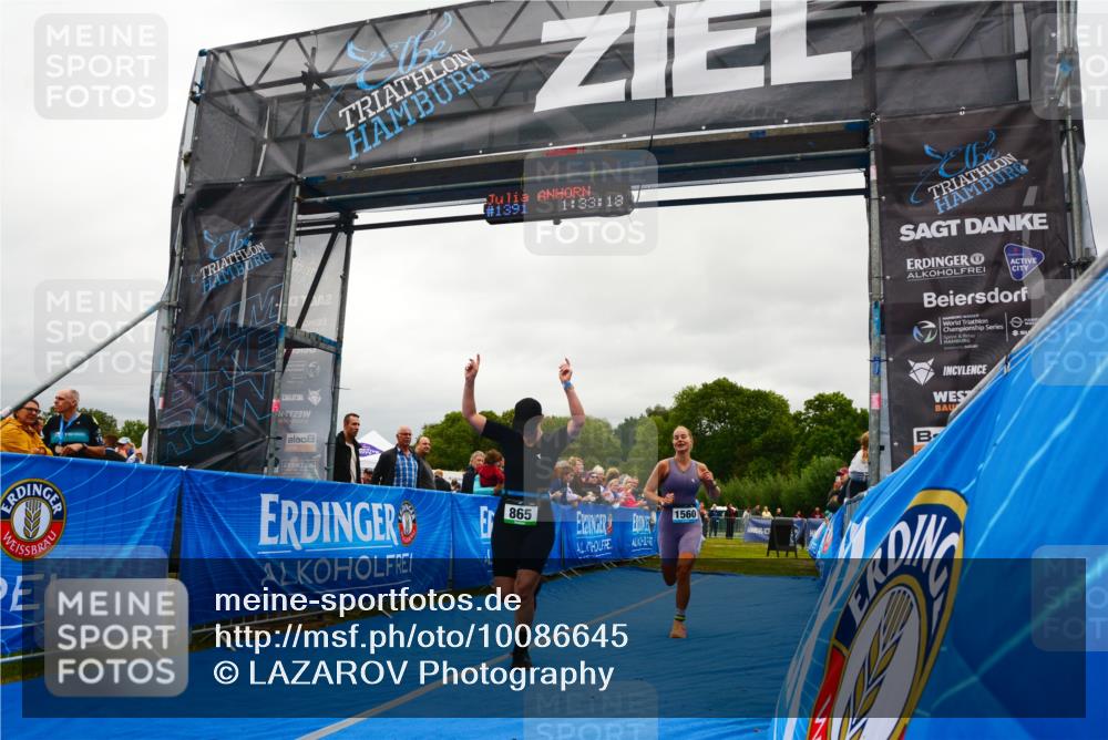 30.08.2026 - Elbe Triathlon Hamburg LAZAROV Photography http://msf.ph/oto/10086645 30.08.2026 12:03:19 Ziel 865, 952, 1391, 1560 meine-sportfotos.de