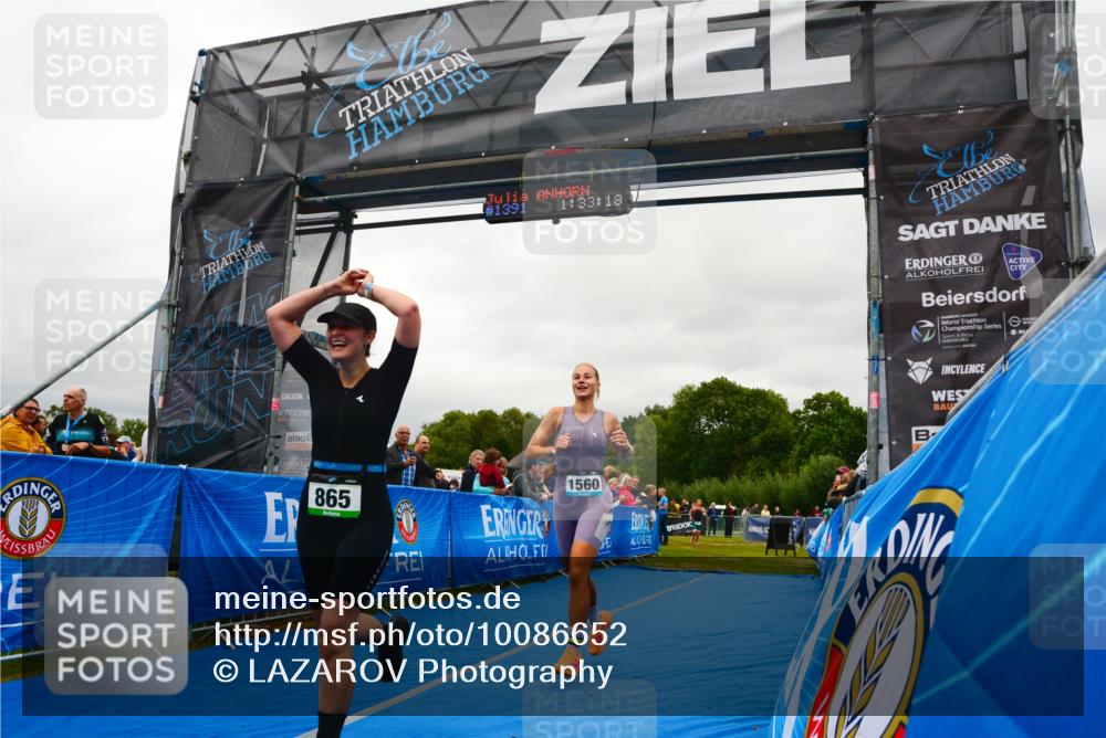 30.08.2026 - Elbe Triathlon Hamburg LAZAROV Photography http://msf.ph/oto/10086652 30.08.2026 12:03:20 Ziel 865, 952, 1391, 1560 meine-sportfotos.de