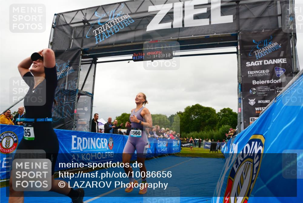 30.08.2026 - Elbe Triathlon Hamburg LAZAROV Photography http://msf.ph/oto/10086656 30.08.2026 12:03:20 Ziel 865, 952, 1391, 1560 meine-sportfotos.de