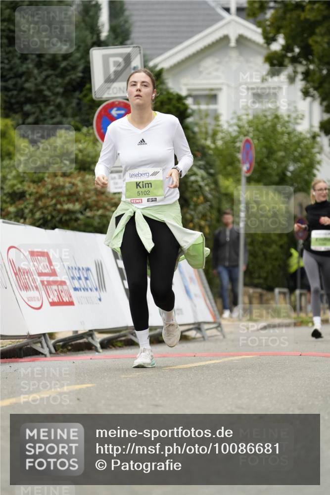 30.08.2026 - Blankeneser Heldenlauf Patografie http://msf.ph/oto/10086681 30.08.2026 10:50:34 Ziel 5056, 5102, 5290 meine-sportfotos.de