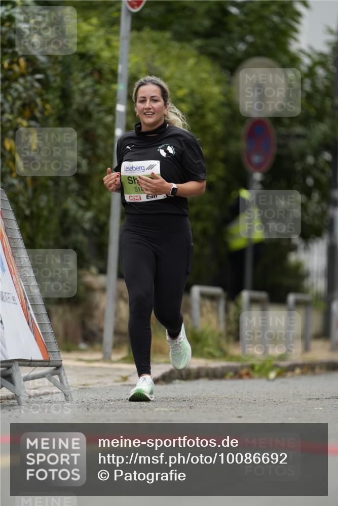 30.08.2026 - Blankeneser Heldenlauf Patografie http://msf.ph/oto/10086692 30.08.2026 10:50:41 Ziel 5056, 5106, 5290, 5864 meine-sportfotos.de