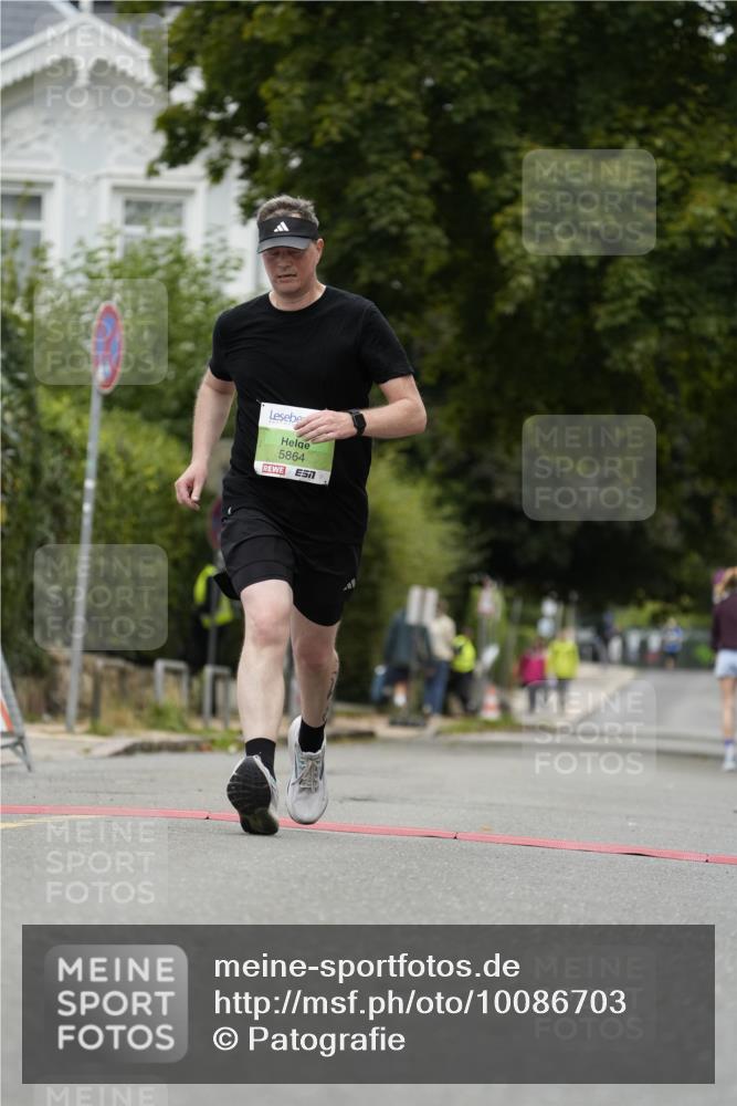 30.08.2026 - Blankeneser Heldenlauf Patografie http://msf.ph/oto/10086703 30.08.2026 10:50:45 Ziel 5106, 5864 meine-sportfotos.de