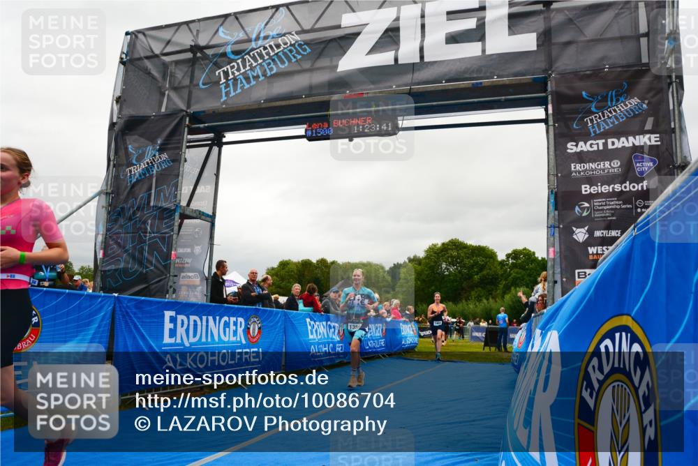 30.08.2026 - Elbe Triathlon Hamburg LAZAROV Photography http://msf.ph/oto/10086704 30.08.2026 12:03:45 Ziel 1388, 1420, 1466, 1522 meine-sportfotos.de