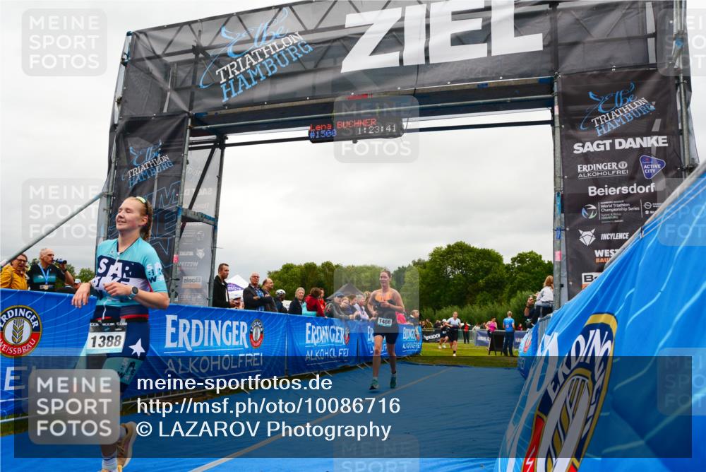30.08.2026 - Elbe Triathlon Hamburg LAZAROV Photography http://msf.ph/oto/10086716 30.08.2026 12:03:47 Ziel 1388, 1420, 1466, 1522, 1572 meine-sportfotos.de