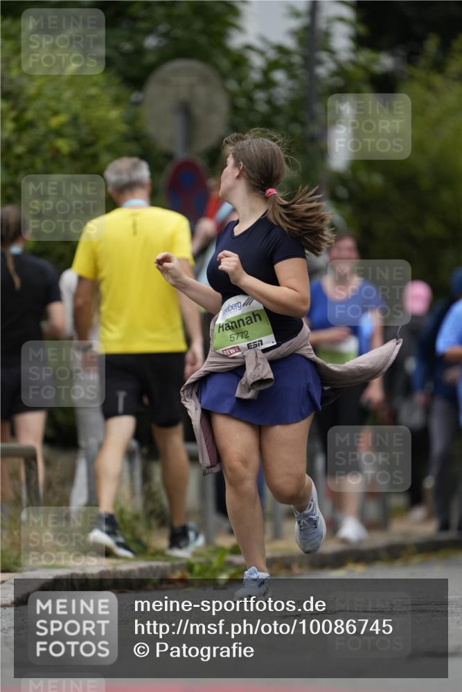 30.08.2026 - Blankeneser Heldenlauf Patografie http://msf.ph/oto/10086745 30.08.2026 10:52:29 Ziel 5266 meine-sportfotos.de