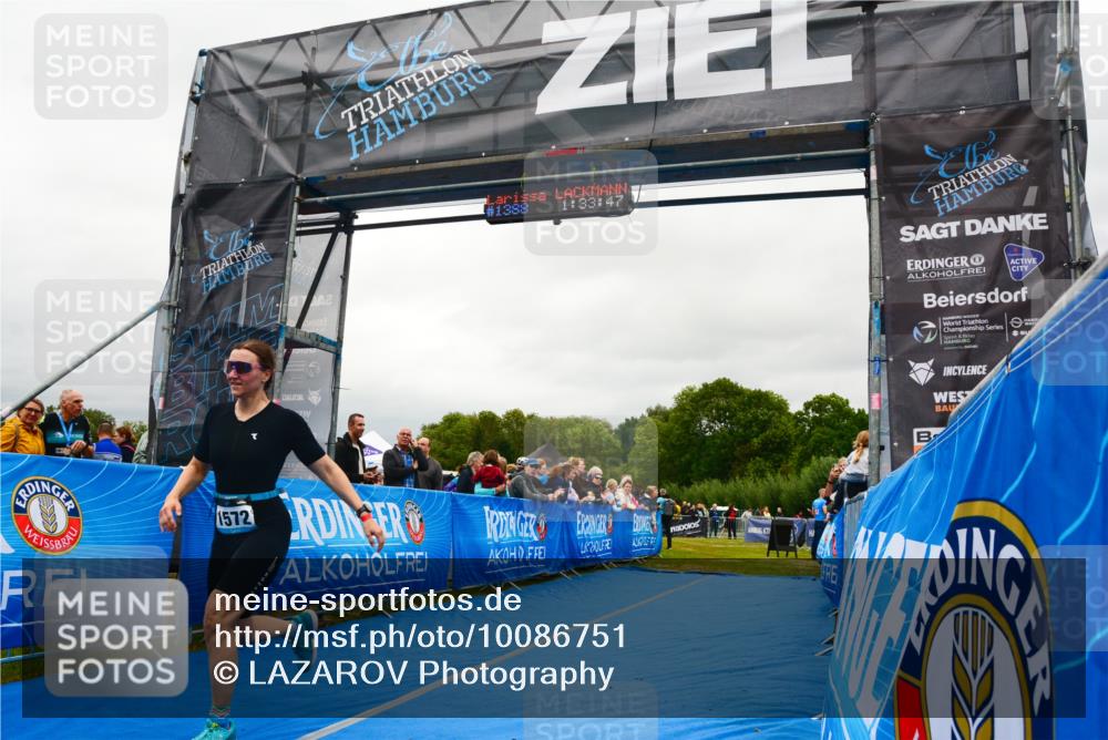 30.08.2026 - Elbe Triathlon Hamburg LAZAROV Photography http://msf.ph/oto/10086751 30.08.2026 12:03:55 Ziel 1522, 1572 meine-sportfotos.de