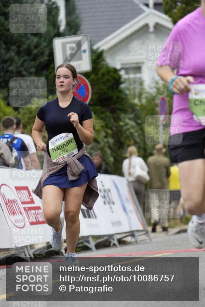 30.08.2026 - Blankeneser Heldenlauf Patografie http://msf.ph/oto/10086757 30.08.2026 10:52:37 Ziel 5266, 5772 meine-sportfotos.de