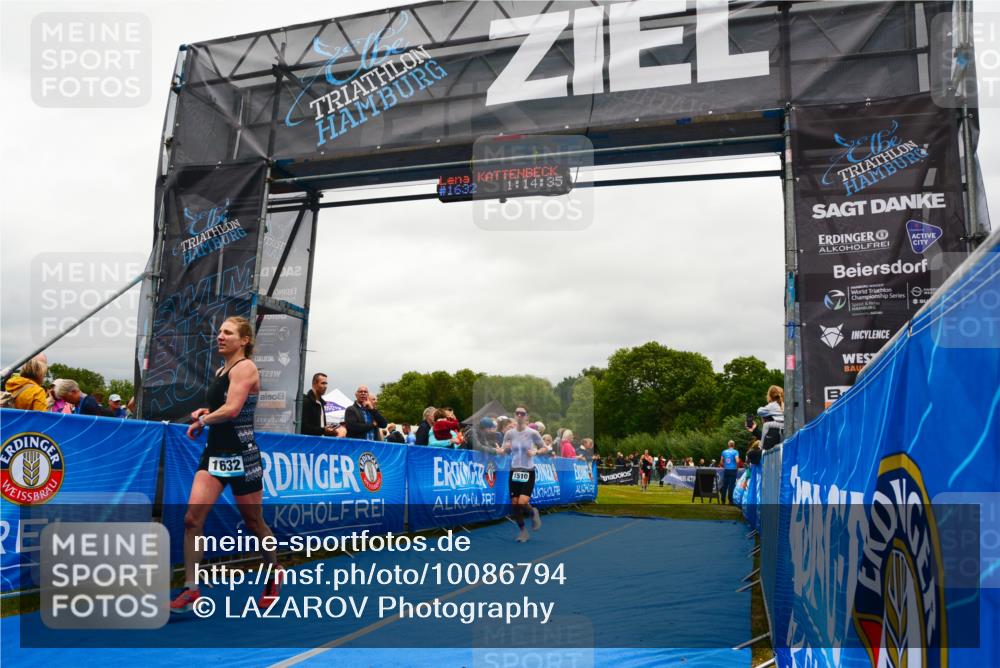30.08.2026 - Elbe Triathlon Hamburg LAZAROV Photography http://msf.ph/oto/10086794 30.08.2026 12:04:34 Ziel 1463, 1510, 1632 meine-sportfotos.de