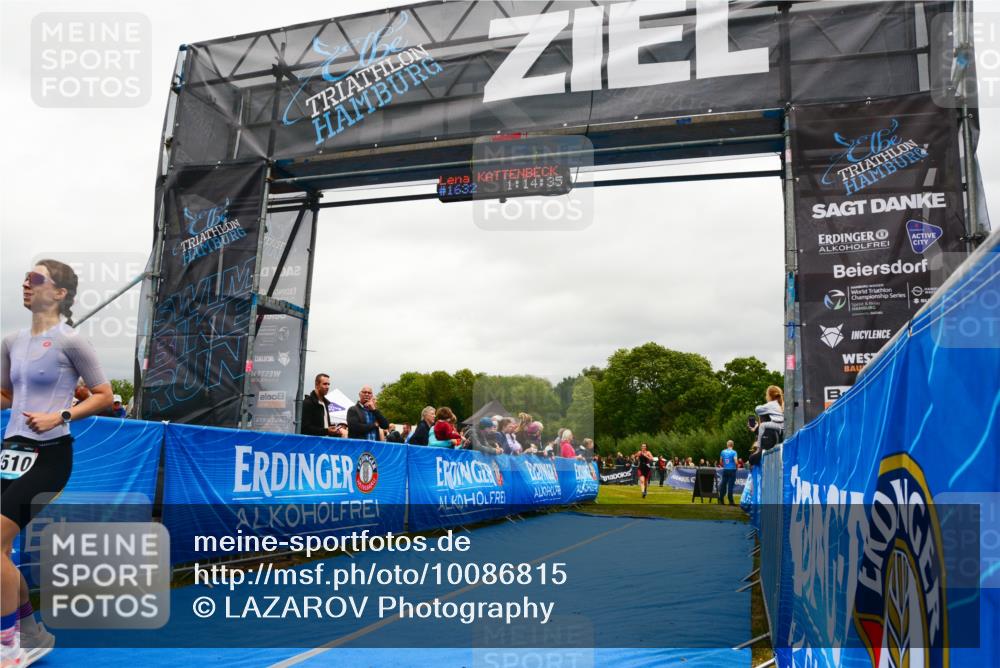 30.08.2026 - Elbe Triathlon Hamburg LAZAROV Photography http://msf.ph/oto/10086815 30.08.2026 12:04:36 Ziel 1463, 1510, 1632 meine-sportfotos.de