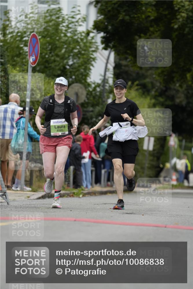 30.08.2026 - Blankeneser Heldenlauf Patografie http://msf.ph/oto/10086838 30.08.2026 10:59:12 Ziel 5080, 5180 meine-sportfotos.de